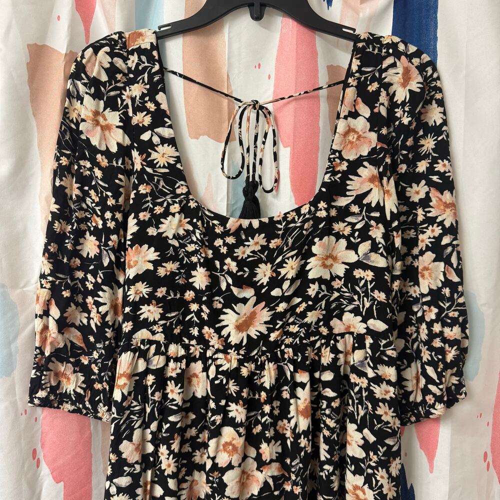 American Eagle Black Floral Babydoll Puff Sleeve Low Back Mini Dress Size XS - Picture 3 of 10
